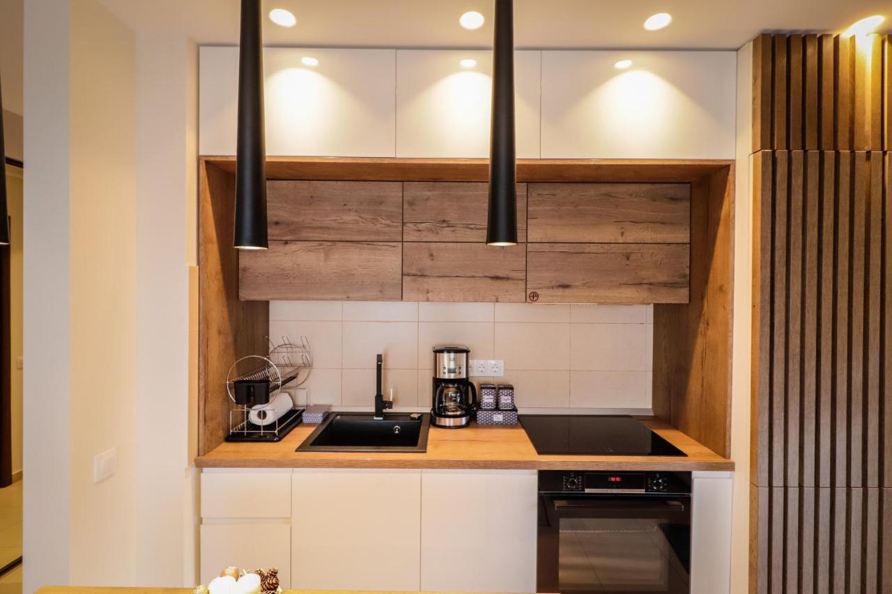 Lux Green Apartament 2 Apartment Брашов Екстериор снимка
