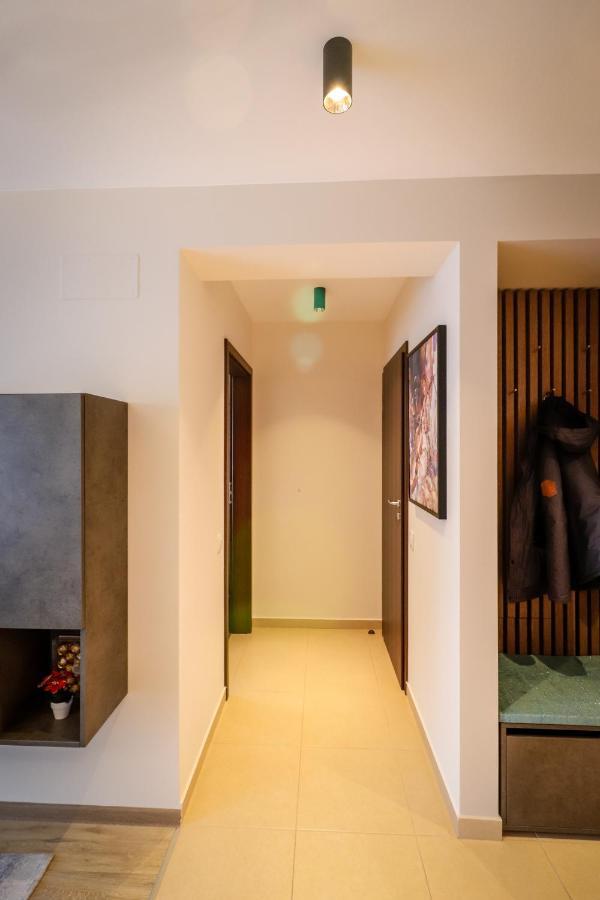 Lux Green Apartament 2 Apartment Брашов Екстериор снимка