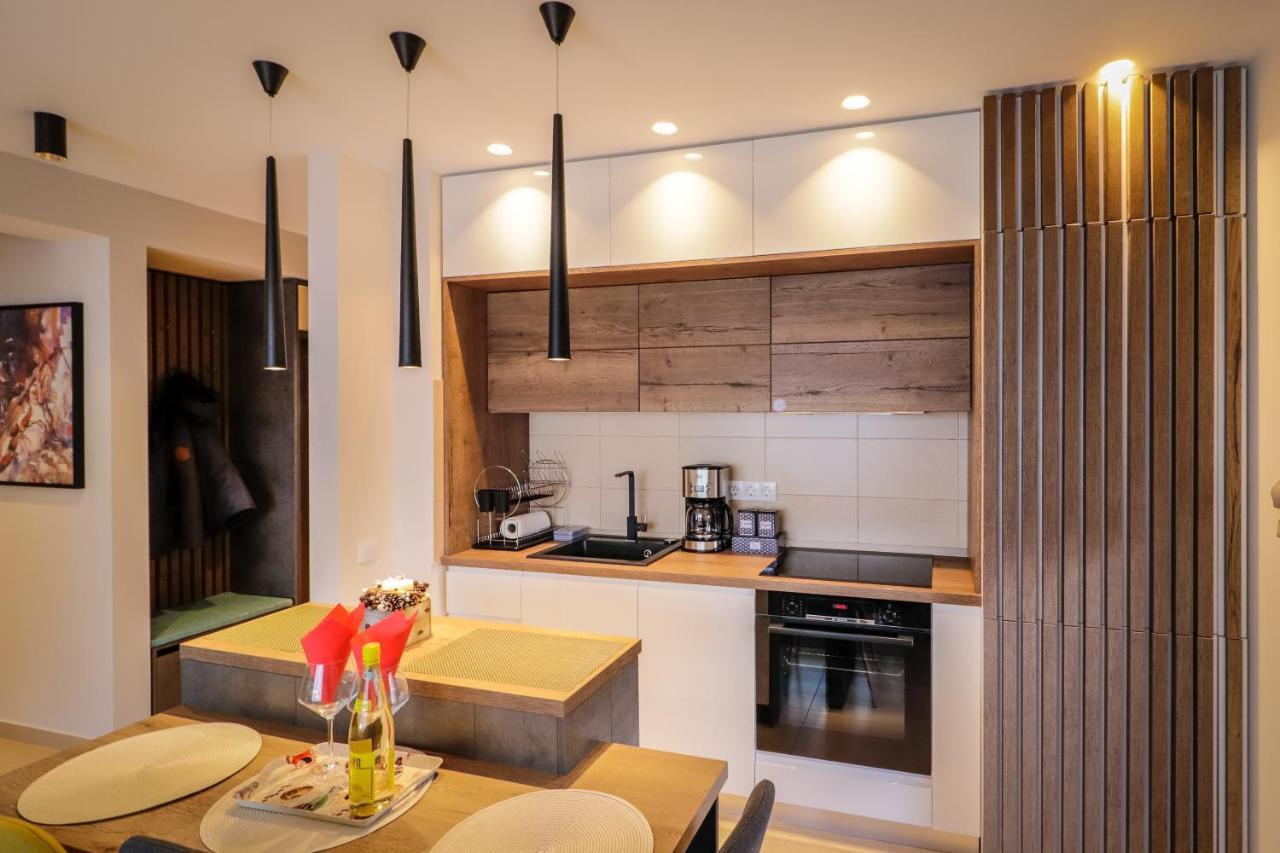 Lux Green Apartament 2 Apartment Брашов Екстериор снимка