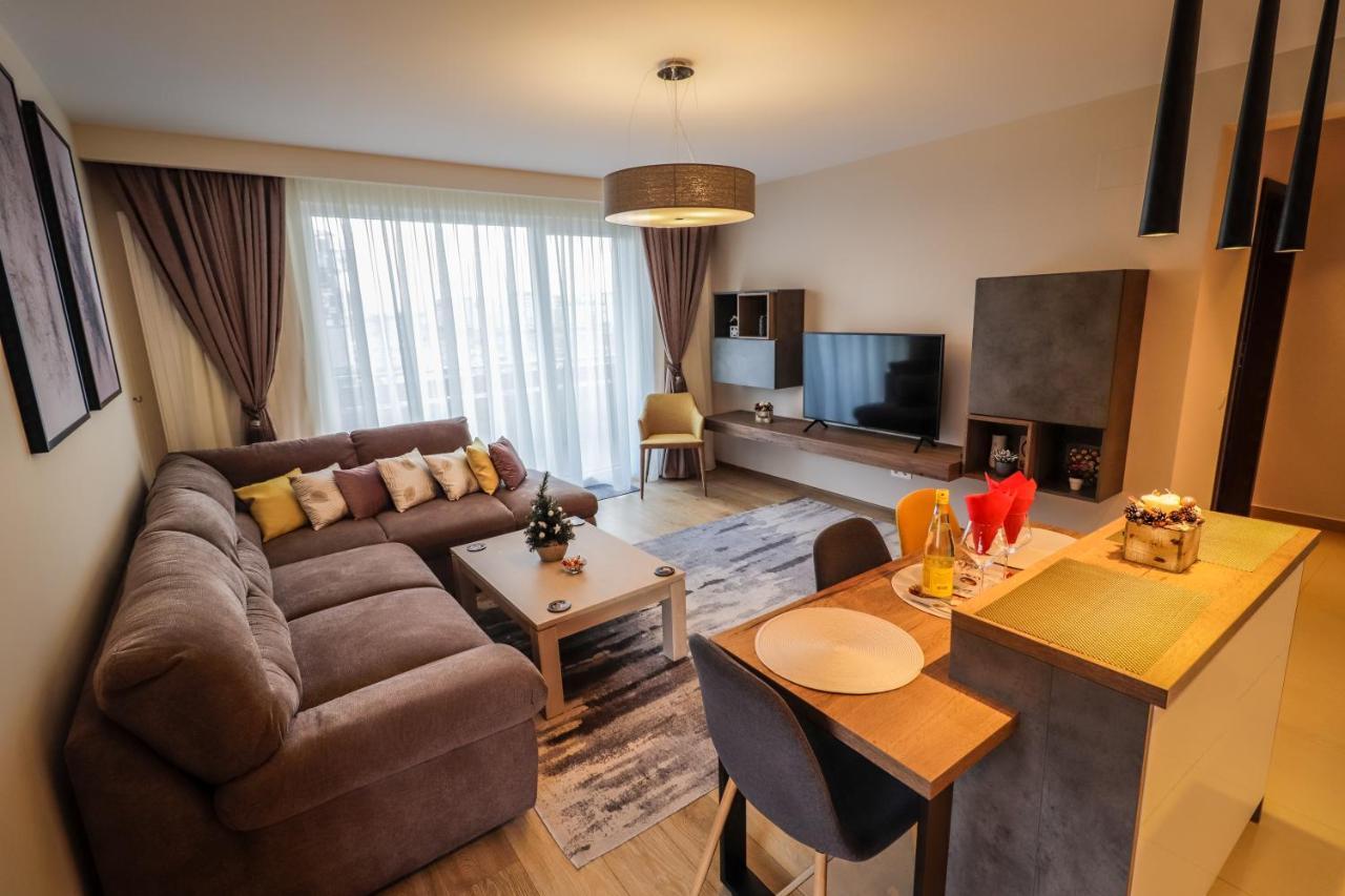 Lux Green Apartament 2 Apartment Брашов Екстериор снимка