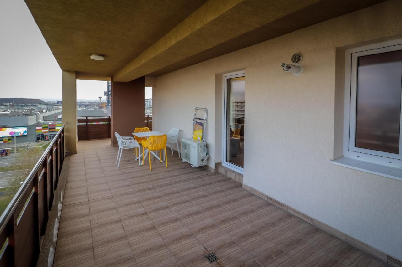 Lux Green Apartament 2 Apartment Брашов Екстериор снимка